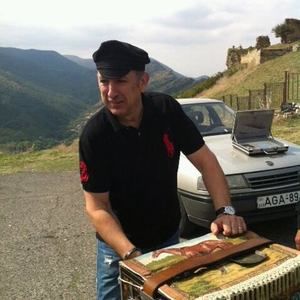 Meet your Posher, Gia